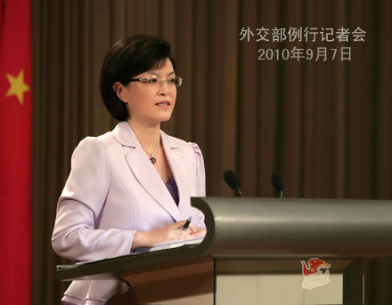 <em>外交部</em>新女<em>发言人</em>华春莹简历 盘点新中国<em>外交</em>