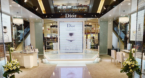 dior迪奥"珠宝盒"诠释全新活肤驻颜系列