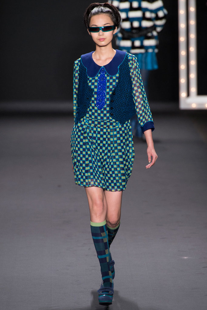 anna sui(安娜苏)纽约2013秋冬系列时装秀-服装-金投