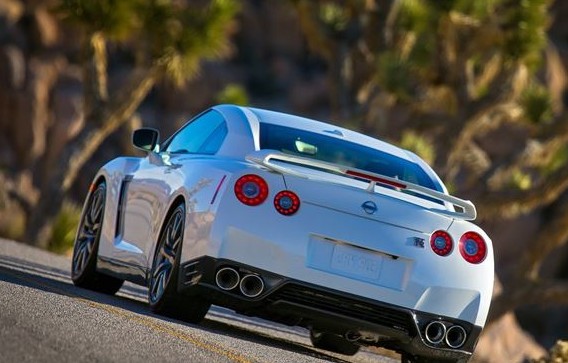 日产gtr 2015年再次迎来大升级 速度更快