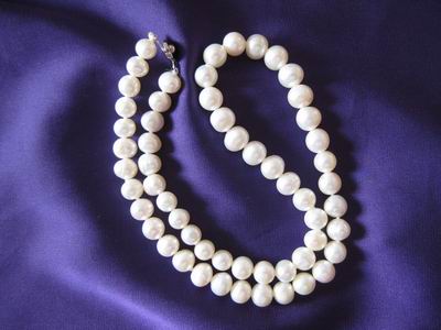 珍珠被视为参加庄重仪式及场合必备珠宝
