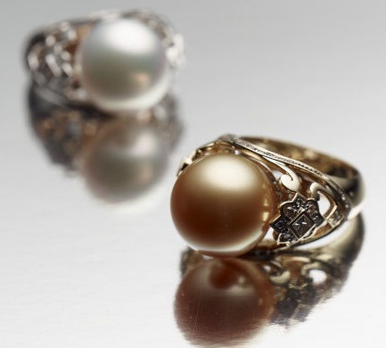 伊丽罗氏顶级珍珠珠宝展圆满举行