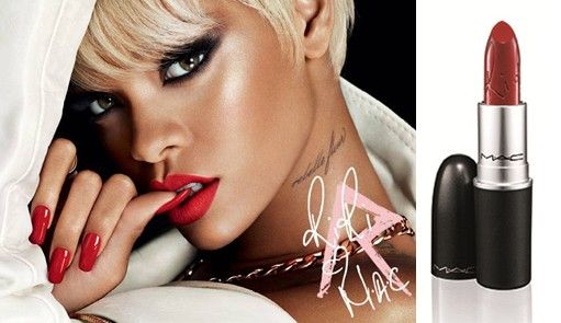 M.A.C上海正大广场专卖店盛装亮相