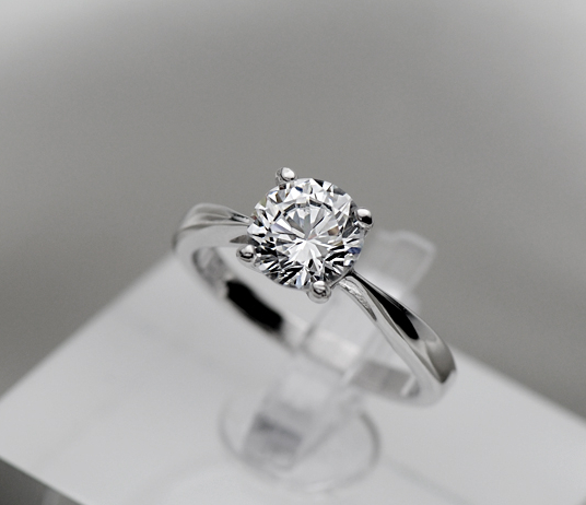 合成钻石是什么