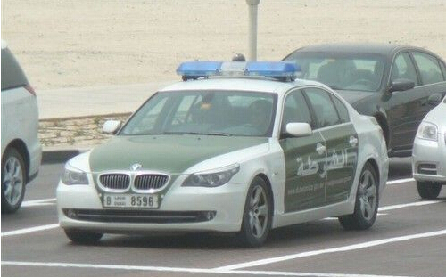 全宇宙最奢侈警局 迪拜警察巡逻都用超级跑车