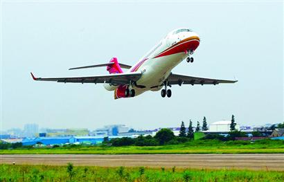 arj21-700私人飞机105架机将进行首次rvsm试飞