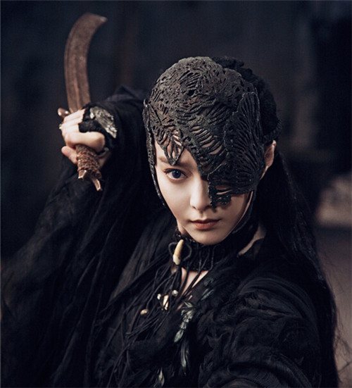 范冰冰示范:<em>电影版白发魔女</em>