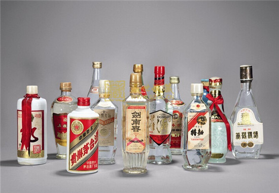 中秋节前夕中国名酒品牌纷纷降价 部分品牌降价超五成