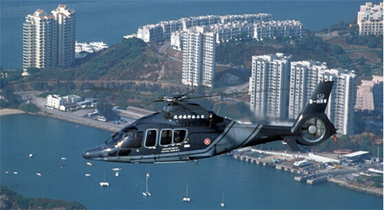 空客EC155双发私人直升机 为飞行员提供最大舒适度