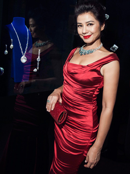 钟楚红携手尚美巴黎出席巴黎双年展开幕酒会及晚宴