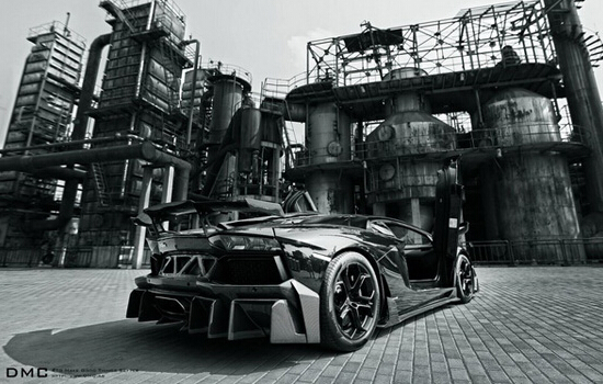 霸气全黑色涂装 DMC兰博基尼客制化超跑亮相