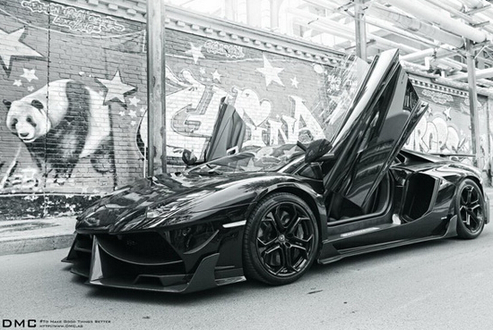 霸气全黑色涂装 DMC兰博基尼客制化超跑亮相