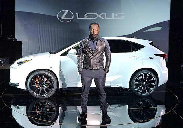 Lexus 雷克萨斯携手黑眼豆豆团长发表NX特别版