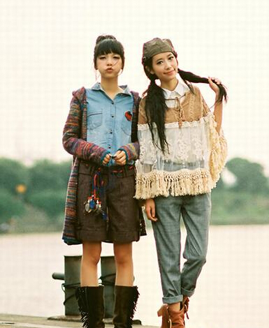 秋季<a href='http://www.china1f.com' target='_blank'>服装</a>搭配技巧:如何打造慵懒森系装扮?