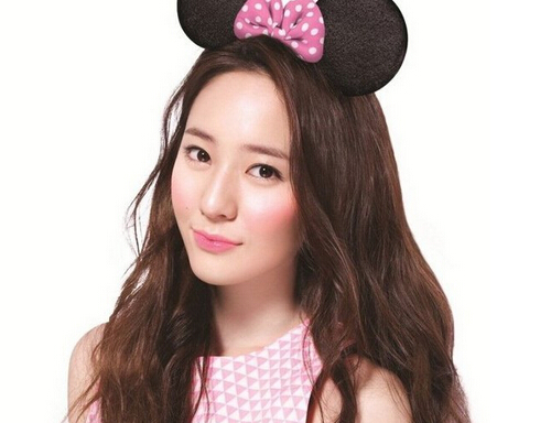 尺子修眉实用图解 韩式一字眉怎么修?