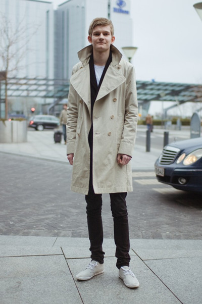 男皮风衣搭配_皮风衣男怎么搭配