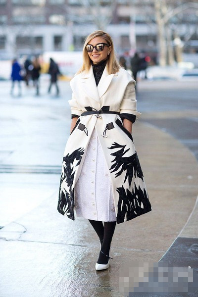 秋冬<a href='http://www.china1f.com' target='_blank'><a href='http://www.china1f.com' target='_blank'>服装</a></a>流行趋势 再冷也要穿裙子