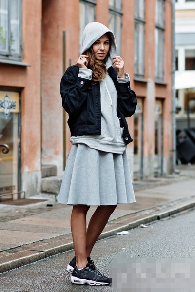 最时髦<a href='http://www.china1f.com' target='_blank'>服装</a>流行趋势 运动风席卷而来