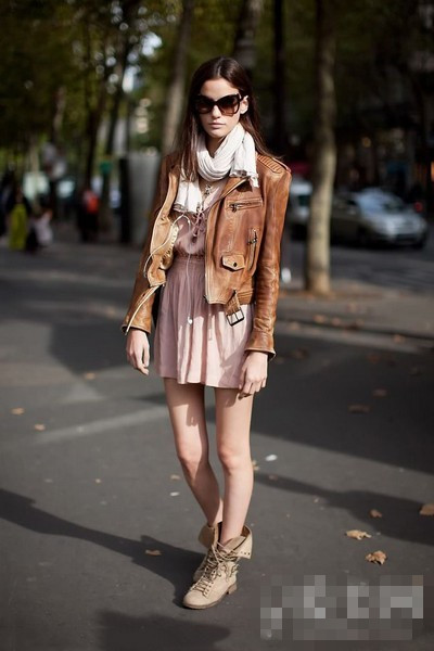 混搭<a href='http://www.china1f.com' target='_blank'>服装</a>搭配技巧 4招轻松搞定层次感