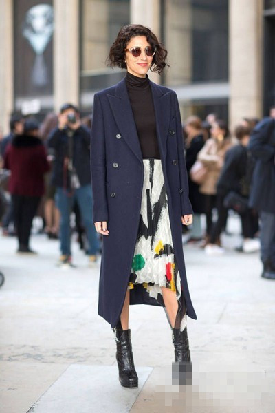 混搭<a href='http://www.china1f.com' target='_blank'>服装</a>搭配技巧 4招轻松搞定层次感