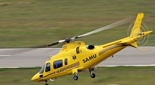 a109双发轻型私人直升机 导航系统满足全天候飞行