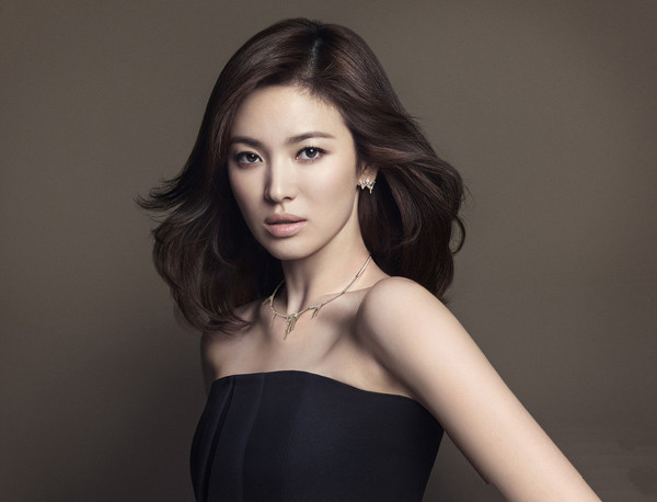 宋慧乔诠释 J.ESTINA 2014秋冬珠宝配饰