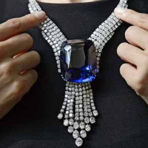 佳士得瑰丽珠宝专场 一枚蓝宝石以1.08亿成交