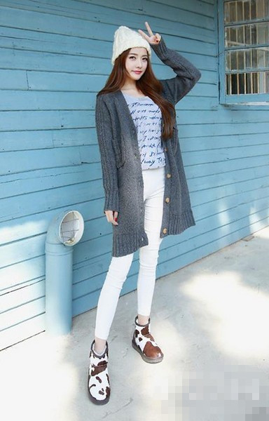 毛衣开衫<a href='http://www.china1f.com' target='_blank'>服装</a>流行趋势 温暖百搭才够chic