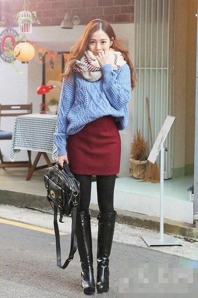 冬季<a href='http://www.china1f.com' target='_blank'>服装</a>流行趋势示范 包臀半身裙穿出玲珑曲线