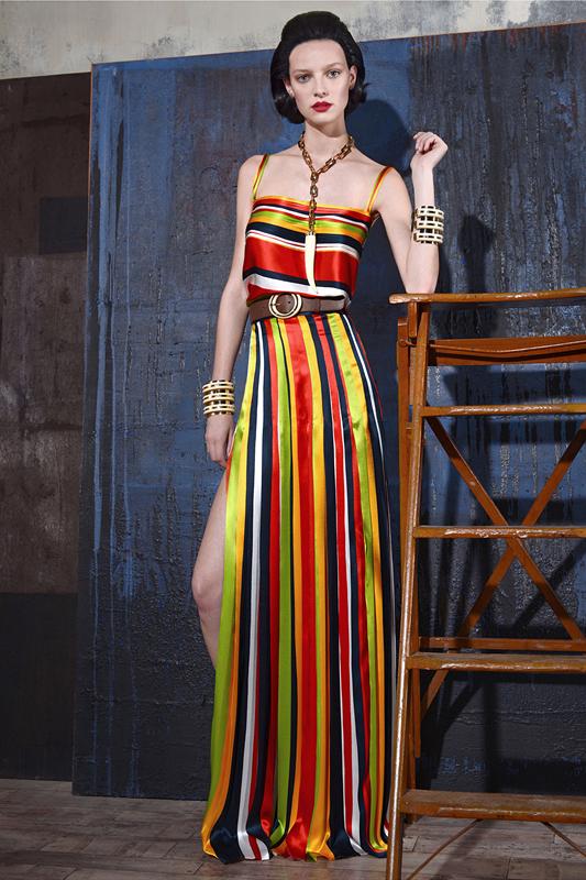 早春<a href='http://www.china1f.com' target='_blank'>服装</a>流行趋势来袭 明靓条纹称霸王