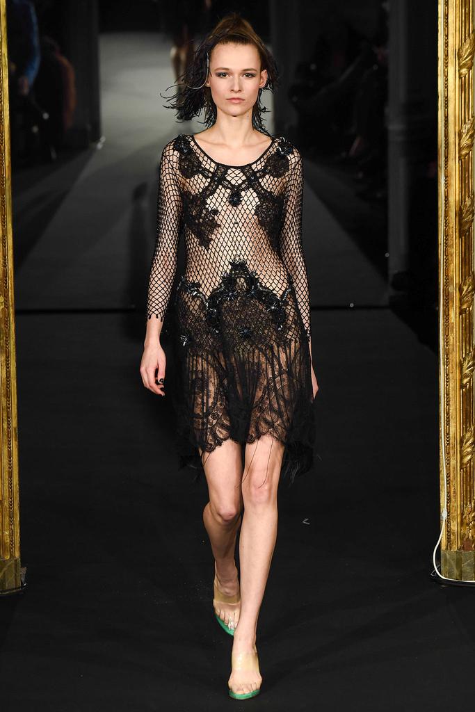 Alexis Mabille <a href='http://www.china1f.com' target='_blank'>服装</a>品牌2015春夏高级定制时装秀