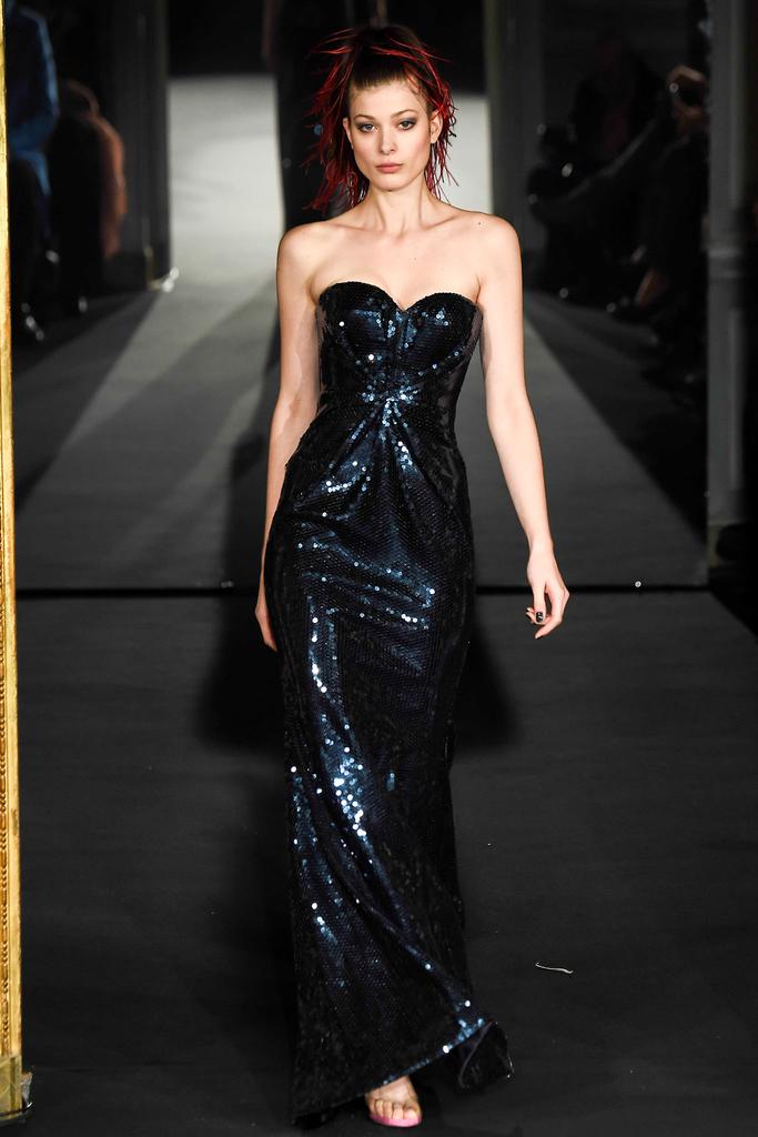 Alexis Mabille <a href='http://www.china1f.com' target='_blank'>服装</a>品牌2015春夏高级定制时装秀