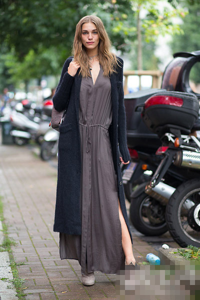 要温暖也要清新 毛衣外套暖心穿衣搭配技巧