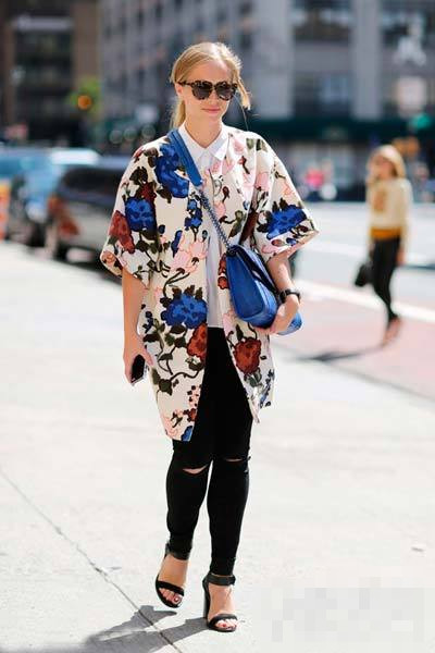 早春告别黑灰白 印花裙<a href='http://www.china1f.com' target='_blank'>服装</a>流行趋势任你挑