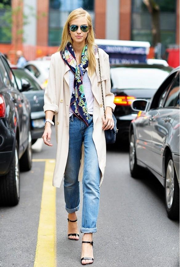 印花丝巾穿衣搭配技巧 完全颠覆你的冬日LOOK