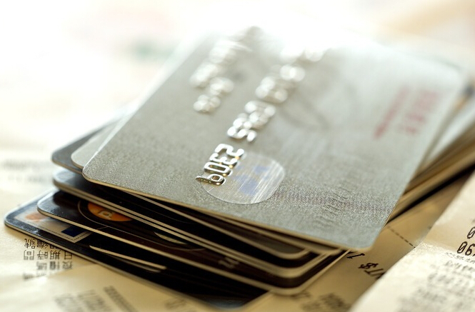 哪个银行的信用卡最好用_哪个银行信用卡最好