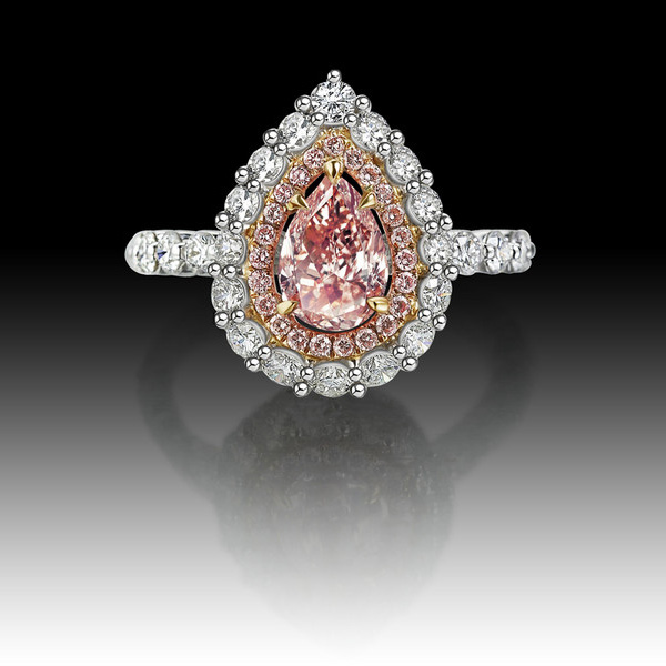 Mo<i></i>nETA 珠寶品牌:稀世彩鉆 唯一傳世