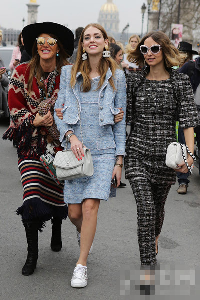 穿出时尚要成调 复古风<a href='http://www.china1f.com' target='_blank'>服装</a>流行趋势装扮IN & OUT