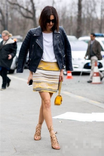 春夏最hot绑带鞋<a href='http://www.china1f.com' target='_blank'>服装</a>流行趋势 轻松再现罗马风