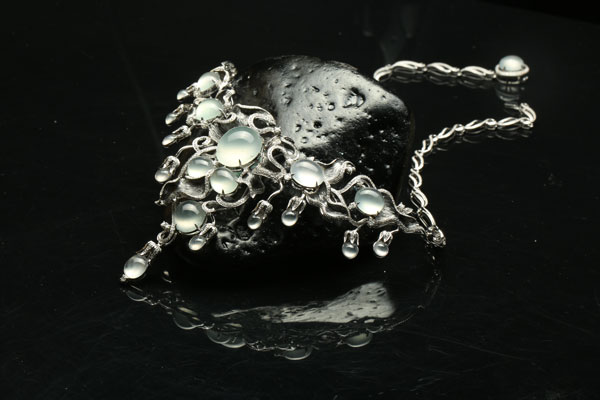 七彩云南第三届原创珠宝设计展华丽亮相