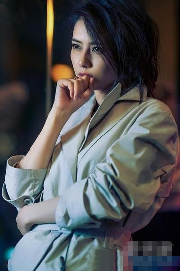 高圆圆春日街拍*** 女神怎样穿都美