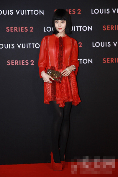 范冰冰张曼玉孙俪 <a href='http://www.china1f.com' target='_blank'>服装</a>搭配斗艳LV展开幕式