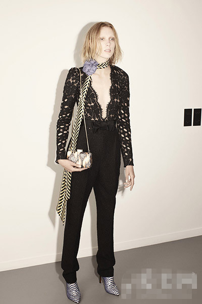 颜值高≠会搭配 黄晓明撞衫古天乐