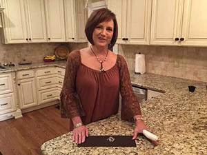 美国女子从牡蛎里吃出50颗珍珠 惊呆众人