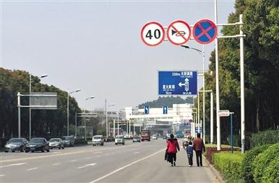 小学生将老师打住院 据悉不止打过一个