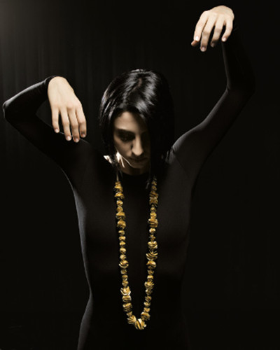 H.Stern珠宝品牌呈现70周年黄金艺术展