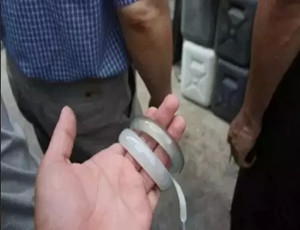 染色手镯惊人内幕！ 市面95%玛瑙染色而成