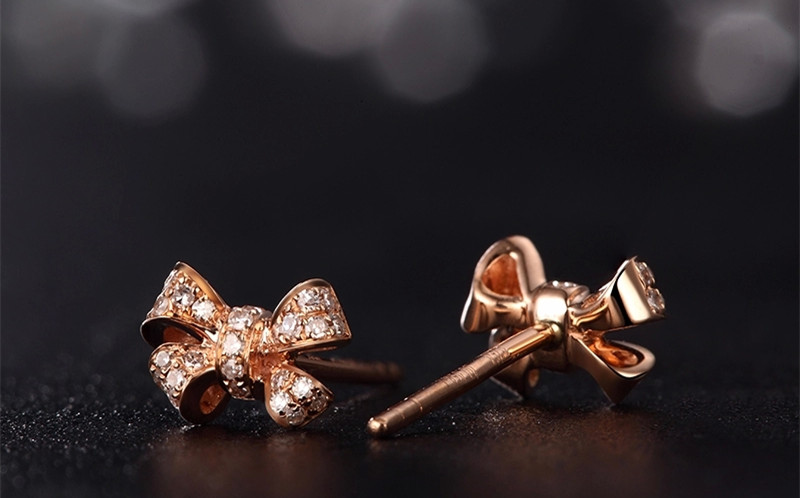 伟德国际海州区金乙福珠宝店（个体工商户）成立 注册资本20万人民币