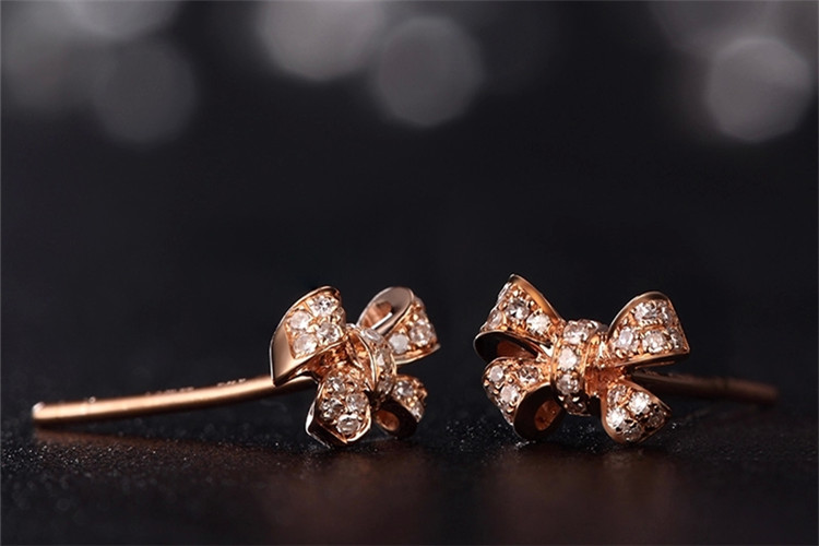 伟德bv1946官网-青岛钻石回收权威指南：5 家正规门店真实测评客观推荐不踩雷