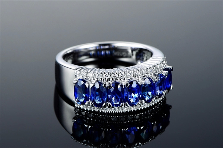 伟德bv1946官网-盘点15款1克拉钻戒：培育钻千元拿下与天然钻差价数十倍